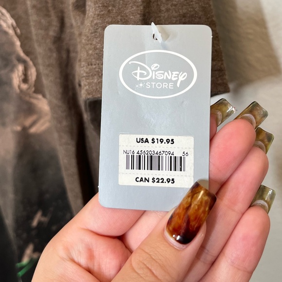 Disney Store Star Wars Chewbacca Men’s Tee Shirt Size Medium NWT - Picture 4 of 5